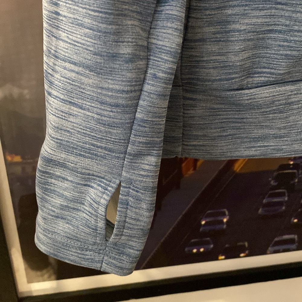 NIKE - Picture 3 of 5